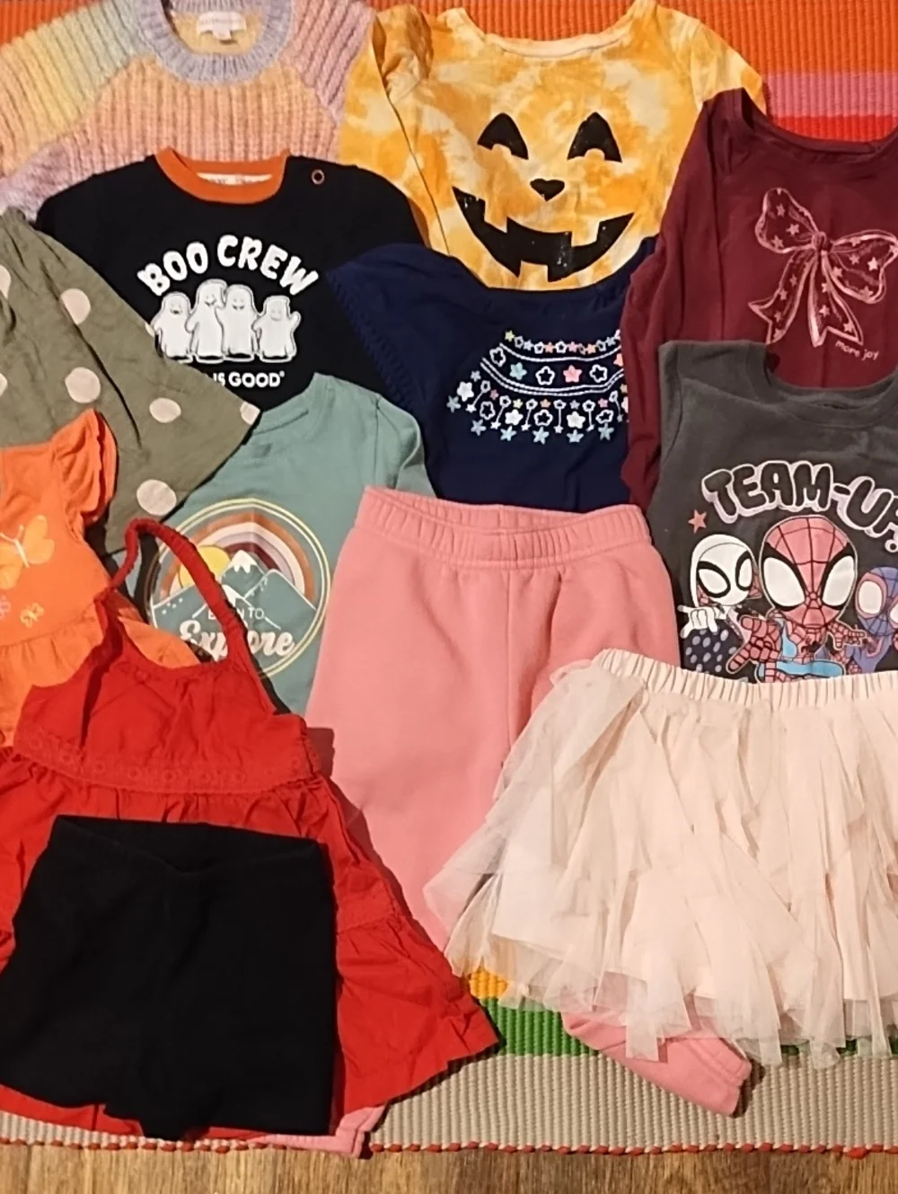 Girls' Mixed Outfit Bundle - Pink, Red, Peach, Navy 13 Pieces 2-3T. VGC.